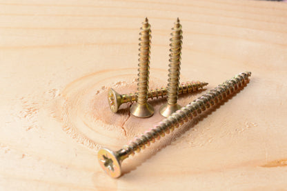 Multi Purpose Wood Screws Yellow Zinc Passivated Woodscrews Outdoor Decking with Pozi Head - Durable and Versatile for All Your Outdoor Projects